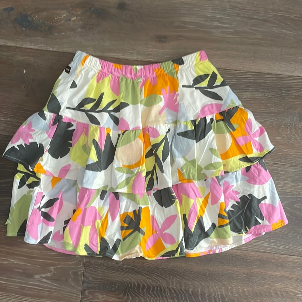 NWT Floral Tiered Skirt - 10